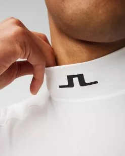 Col Roulé J.LINDEBERG AELLO SOFT COMPRESSION GMJT06334-white 13 Col Roulé J.LINDEBERG AELLO SOFT COMPRESSION GMJT06334-white -J.Lindeberg Boutique 232 gmjt06334 0000white 06.jpg