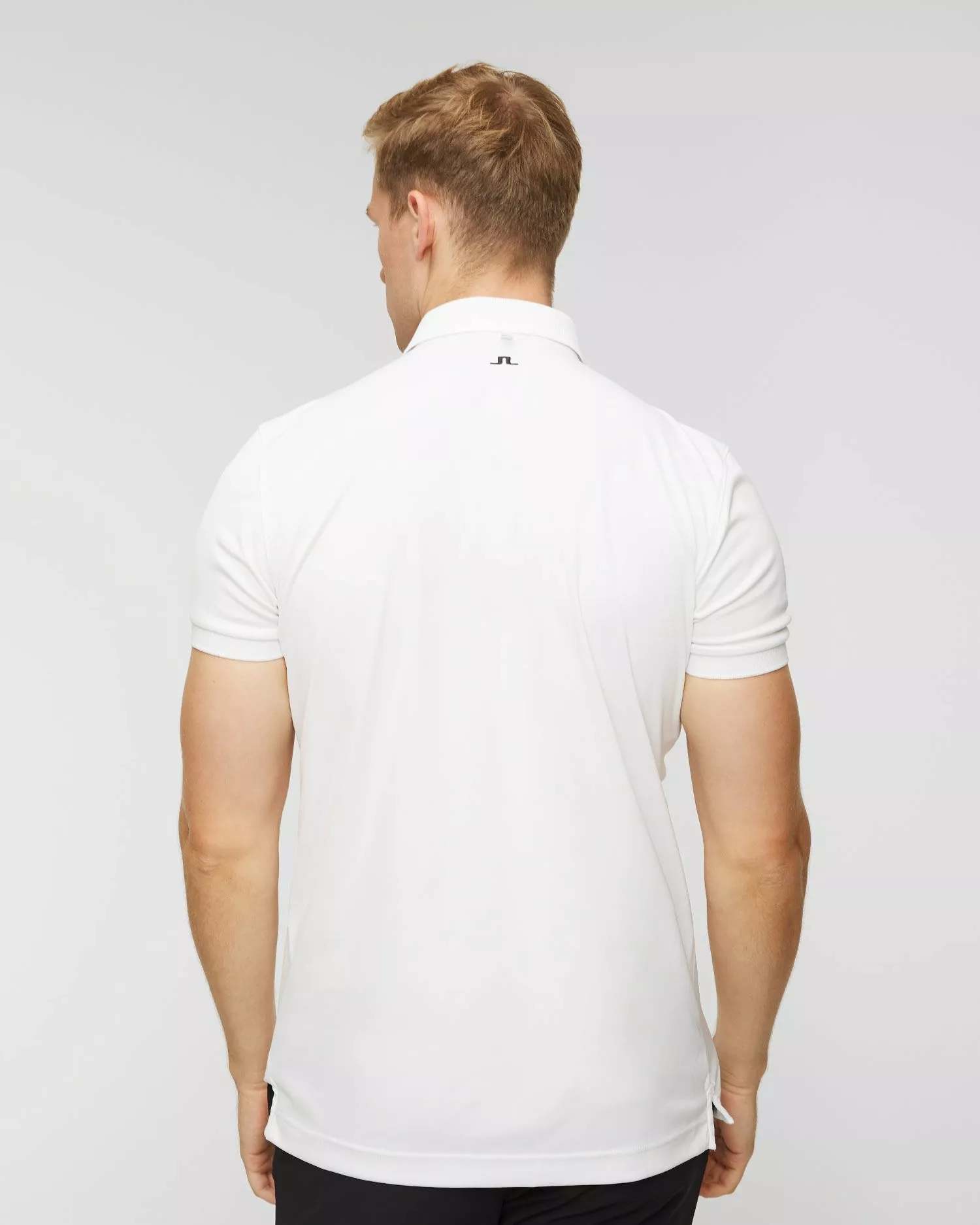 Polo J.LINDEBERG TOUR TECH GMJT06337-white 7 Polo J.LINDEBERG TOUR TECH GMJT06337-white – Image 5