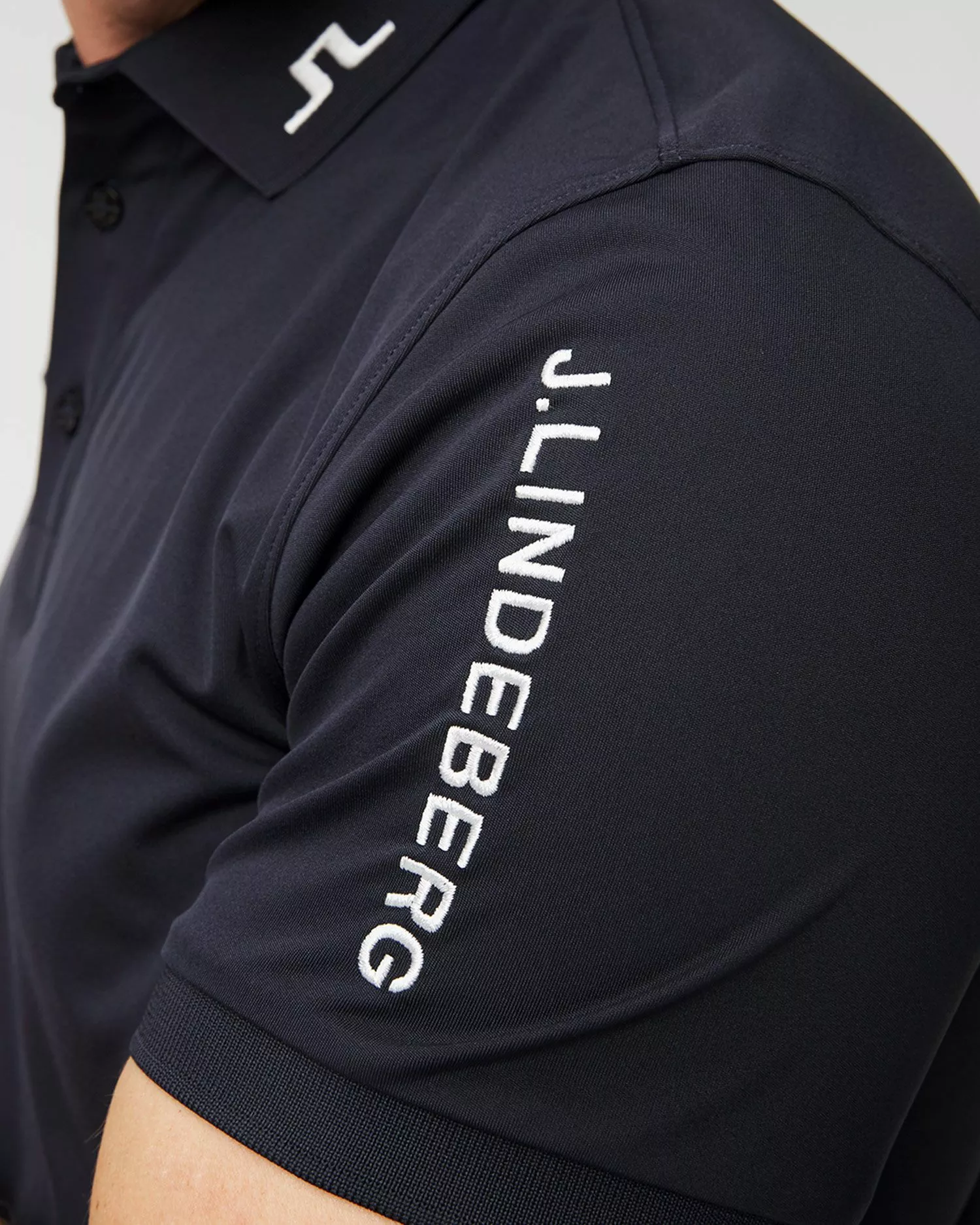 Polo J.LINDEBERG TOUR TECH GMJT06337-6855 8 Polo J.LINDEBERG TOUR TECH GMJT06337-6855 – Image 6