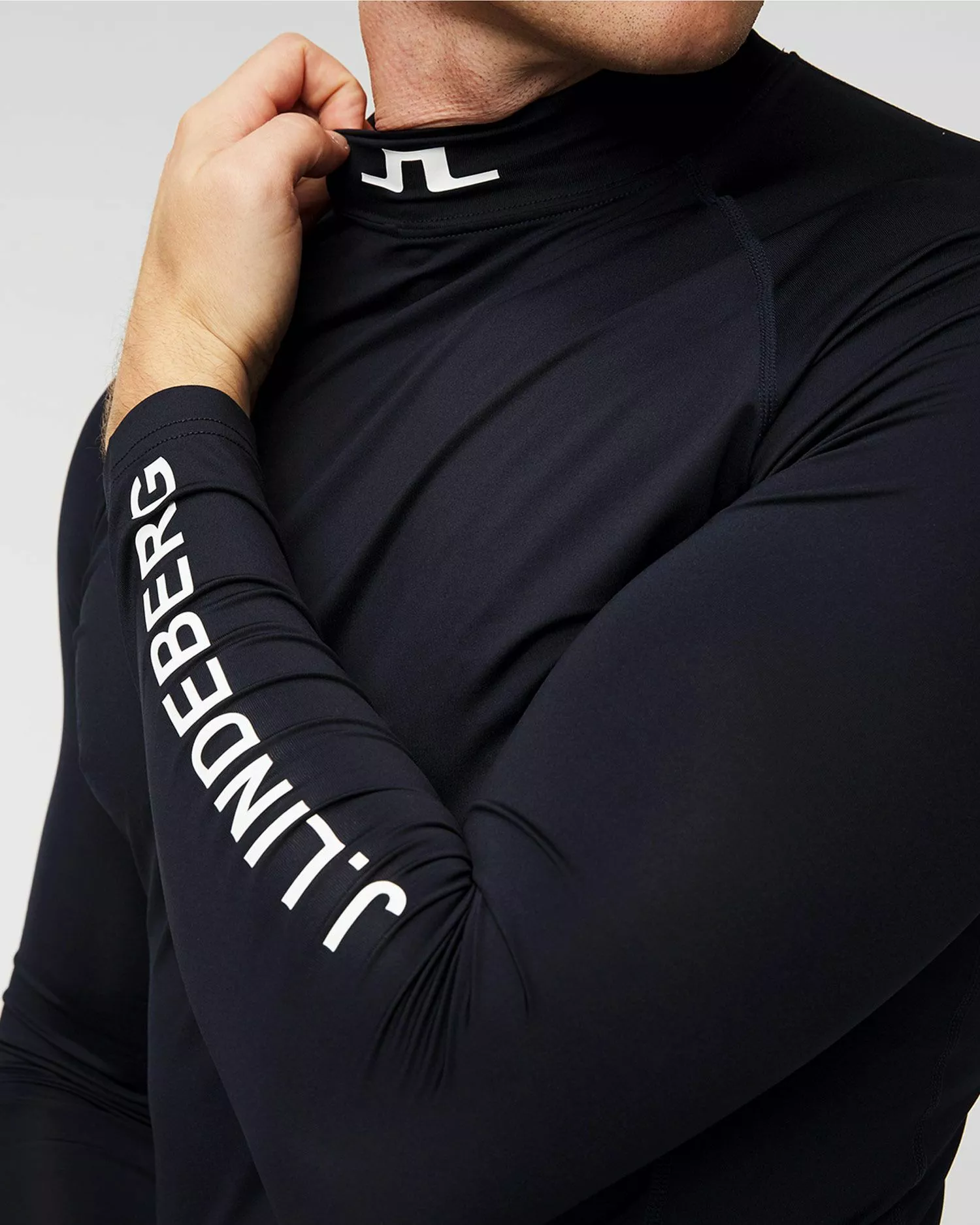 Col Roulé J.LINDEBERG AELLO SOFT COMPRESSION GMJT06624-6855 8 Col Roulé J.LINDEBERG AELLO SOFT COMPRESSION GMJT06624-6855 – Image 6