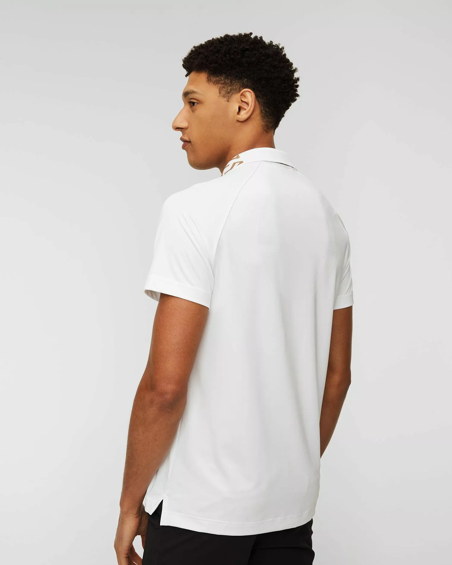 Polo J.Lindeberg Rui GMJT08007-white 7 Polo J.Lindeberg Rui GMJT08007-white – Image 5