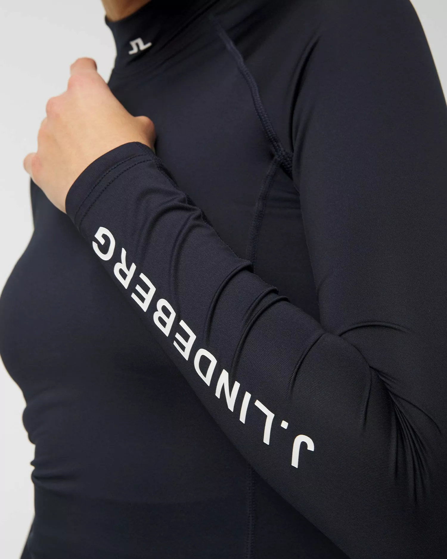 Col Roulé J.LINDEBERG ASA SOFT COMPRESSION TOP GWJT06816-6855 8 Col Roulé J.LINDEBERG ASA SOFT COMPRESSION TOP GWJT06816-6855 – Image 6