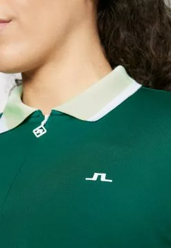 Antonia - Polo - Rain Forest 13 Antonia - Polo - Rain Forest -J.Lindeberg Boutique 4a8804f466884e72b383eced57e3d9a8