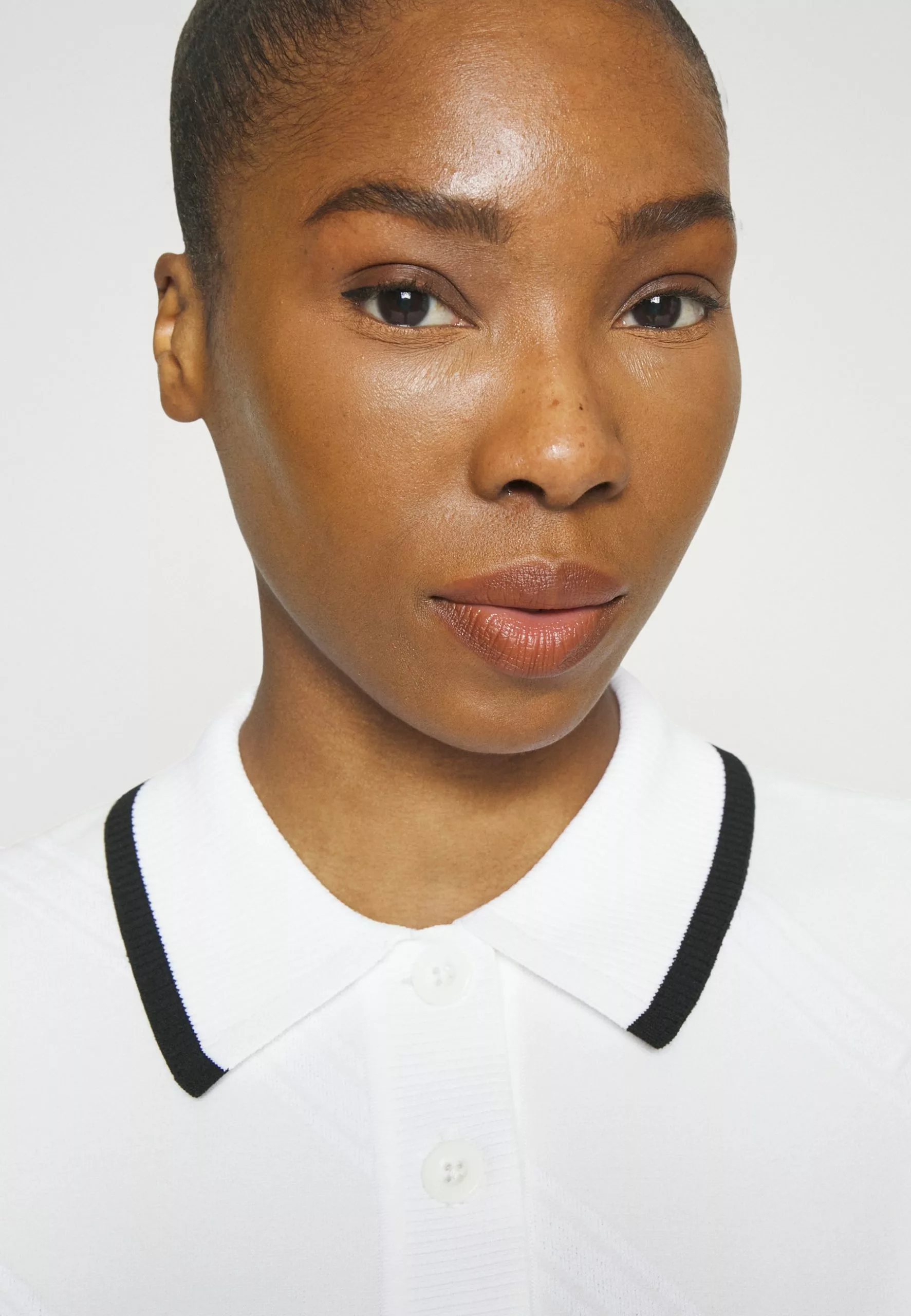 Feline Knitted Shirt - Polo - White 6 Feline Knitted Shirt - Polo - White – Image 4