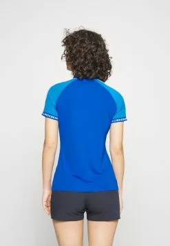 Perinne - Polo - Lapis Blue -J.Lindeberg Boutique 590c461a32514a17bf31e44c6f02dc39