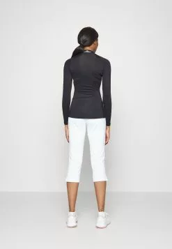 Asa Soft Compression - T-Shirt De Sport - Black 10 Asa Soft Compression - T-Shirt De Sport - Black -J.Lindeberg Boutique 7a5e2ff3420a486f936f7311641cc50d