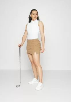 J.Lindeberg Boutique -J.Lindeberg Boutique 7d738f411e0d4f20aabe606e0266a862