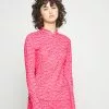 Marilyn Half Zip Mid Layer - T-Shirt À Manches Longues - Azalea -J.Lindeberg Boutique c6b74fdee15f41d190795c7eb7b189e6
