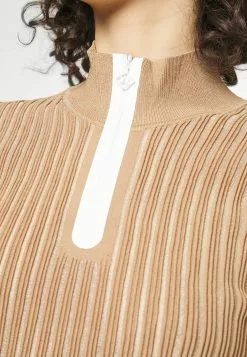 Roxy - T-Shirt À Manches Longues - Tiger Brown 12 Roxy - T-Shirt À Manches Longues - Tiger Brown -J.Lindeberg Boutique edcc0c2ec8cc4716a74d7a32d6f57939